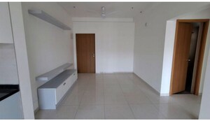 Room in 2 BHK Apartment at Sobha Dream Gardens, Thanisandra Main Road – for Rent