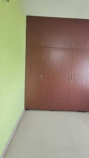 Room in 2 BHK Apartment at Bts Layout – for Sale