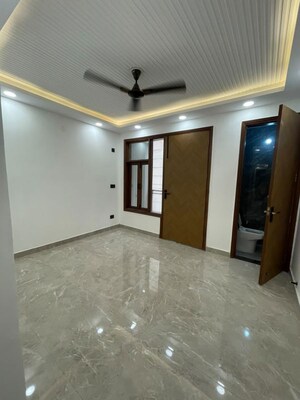 2 BHK Builder Floor For Rent in Govindpuri