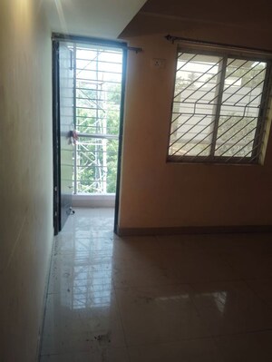 Room in 3 BHK Apartment at Tupudana – for Rent