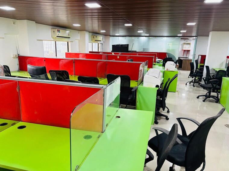 Team Area, malad west Commercial Office Space 2022 Sq.Ft. In Malad West Mumbai 10760711
