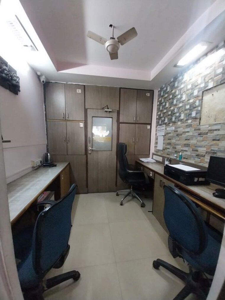 Kitchen, andheri east Commercial Office Space 500 Sq.Ft. In Andheri East Mumbai 10760602