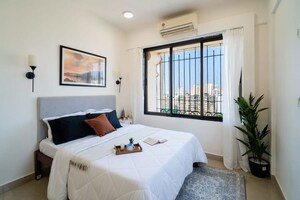 Bedroom in 2 BHK Apartment at Lake Florence, Powai – for Sale