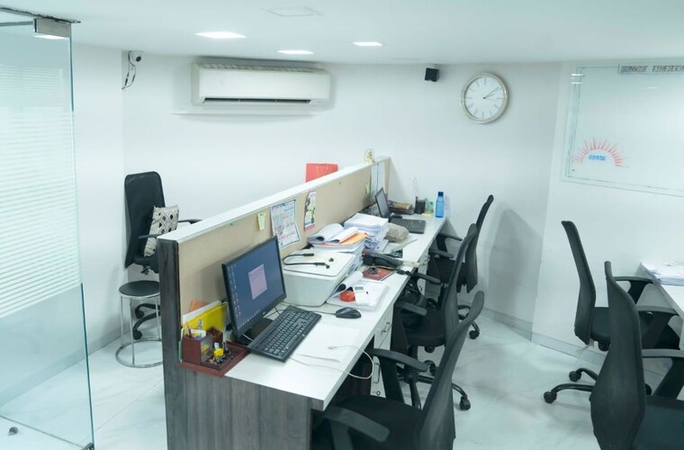Team Area, malad west Commercial Office Space 1650 Sq.Ft. In Malad West Mumbai 10760730