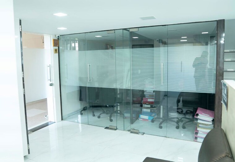 Team Area, malad west Commercial Office Space 1650 Sq.Ft. In Malad West Mumbai 10760730