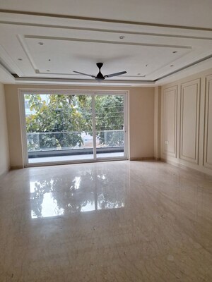 3 BHK Apartment For Rent in Vatika Sovereign Park, Sector 99