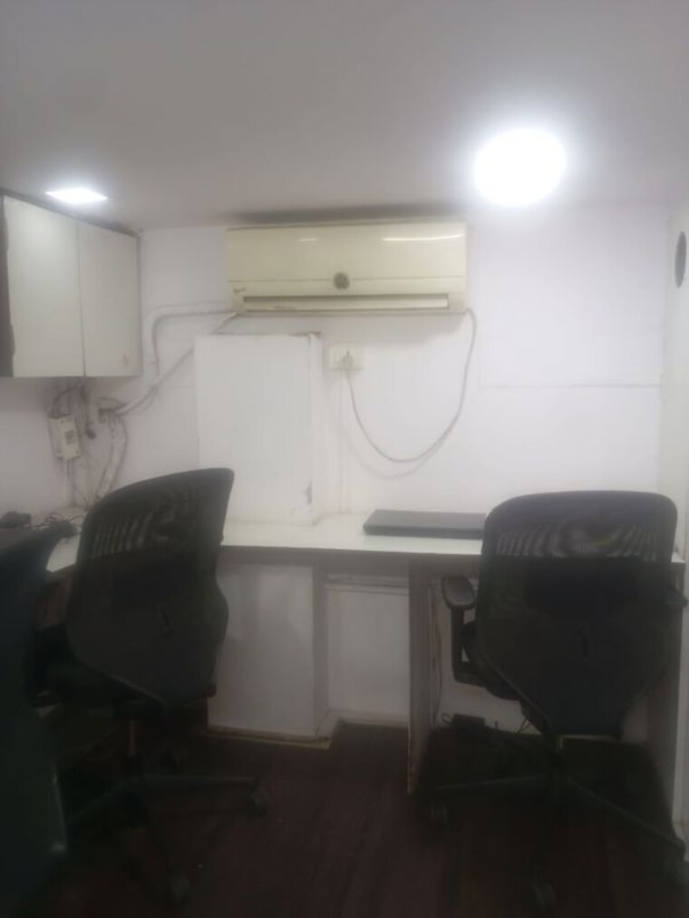 Team Area, haware-fantasia Commercial Office Space 288 Sq.Ft. In Vashi Sector 28 Navi Mumbai 10760752