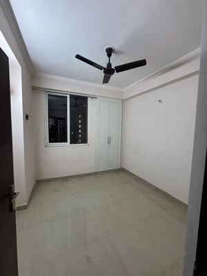 2 BHK Apartment For Sale in Amrapali Dream Valley
