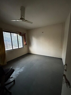 Room in 3 BHK Apartment at Patharwadi – for Sale