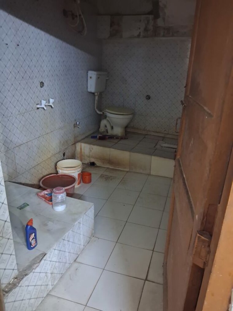 Attached Bathroom, argora Commercial Office Space 2000 Sq.Ft. In Argora Ranchi 10760777