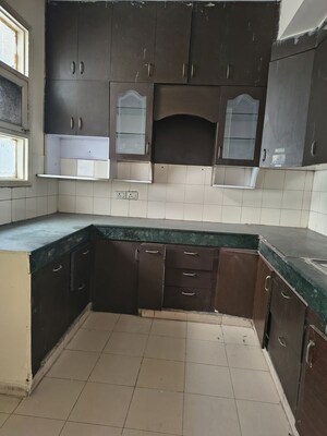Kitchen in 2 BHK Apartment at Omaxe Heights, Sector 86 – for Sale