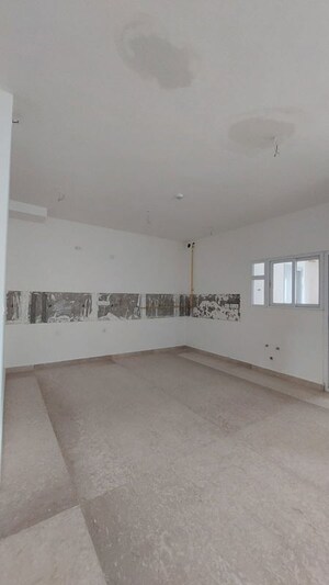 Room in 4 BHK Apartment at Prestige High Fields, Gachibowli – for Sale