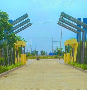  Plot – Exterior View View at Bada Bangarda - for Sale
