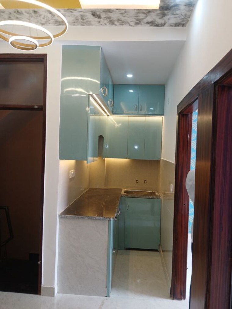 Kitchen, dlf ankur vihar 2 Bedroom 950 Sq.Ft. Builder Floor In Dlf Ankur Vihar Ghaziabad 10760810