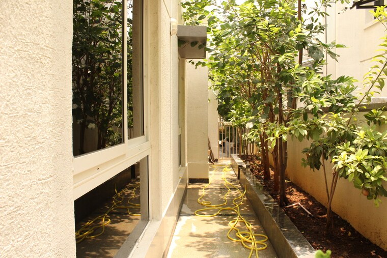 Balcony, rajapushpa-green-dale 4 Bedroom 4200 Sq.Ft. Villa In Tellapur Hyderabad 10760839