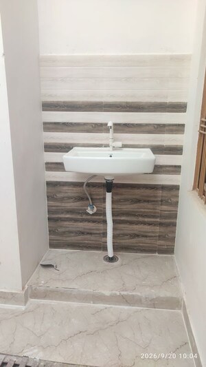 Bathroom in 1 RK Independent House at Arjunganj – for Rent