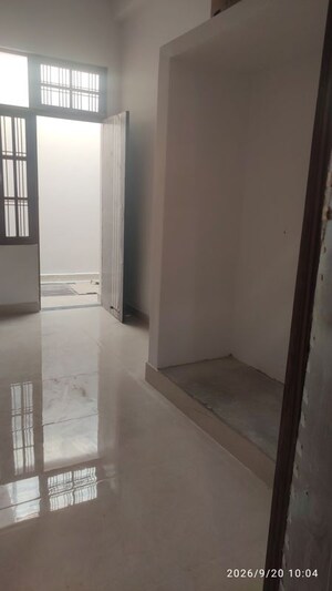 Room in 1 RK Independent House at Arjunganj – for Rent
