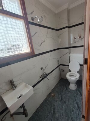 Bathroom in 2 BHK Builder Floor at Neb Sarai – for Rent