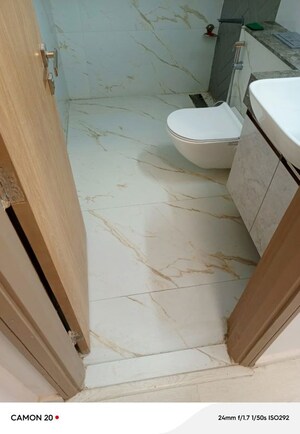 Bathroom in 3 BHK Apartment at M3M Heights, Sector 65 – for Sale