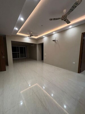 Room in 3 BHK Apartment at Freedom Fighters Enclave – for Rent