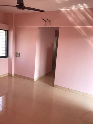 Room in 2 BHK Apartment at Chandan Nagar – for Rent
