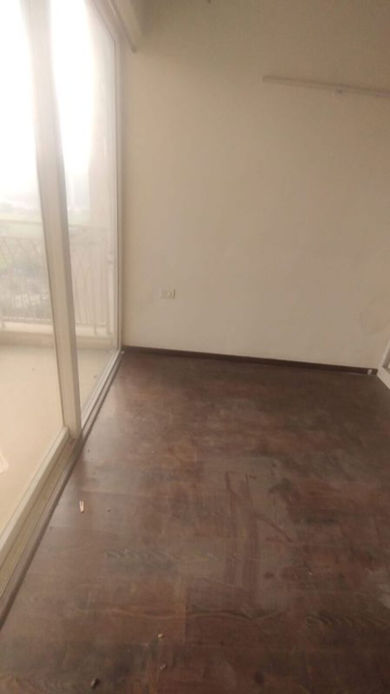Room, mahagun-mywoods-ii 2 Bedroom 935 Sq.Ft. Apartment In Sector 16c Greater Noida Greater Noida 10760916