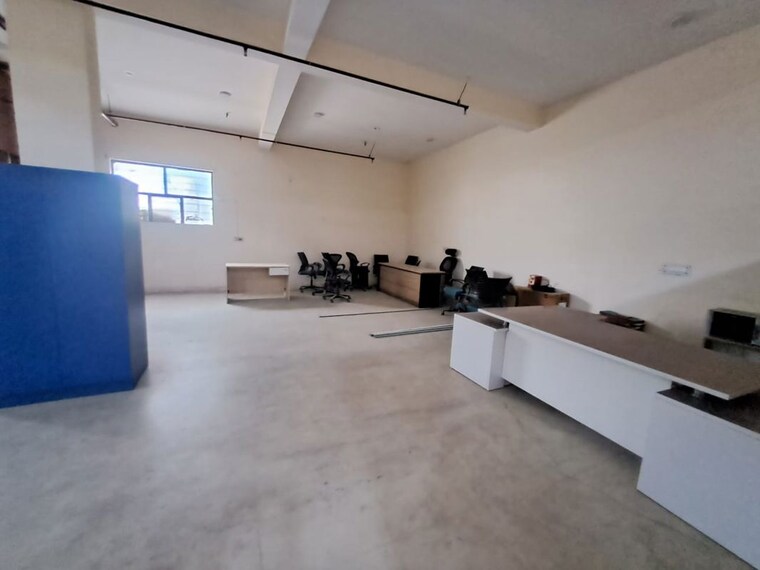 Team Area, sector 63 Commercial Office Space 3000 Sq.Ft. In Sector 63 Noida 10760912