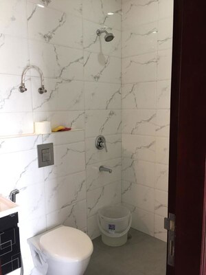 Bathroom in 3 BHK Builder Floor at Emaar MGF Emerald Hills, Sector 65 – for Sale