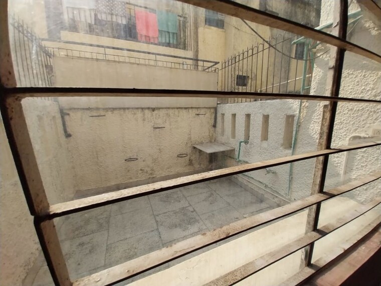 Balcony, sheikh sarai 3 Bedroom 2000 Sq.Ft. Independent House In Sheikh Sarai Delhi 10760924