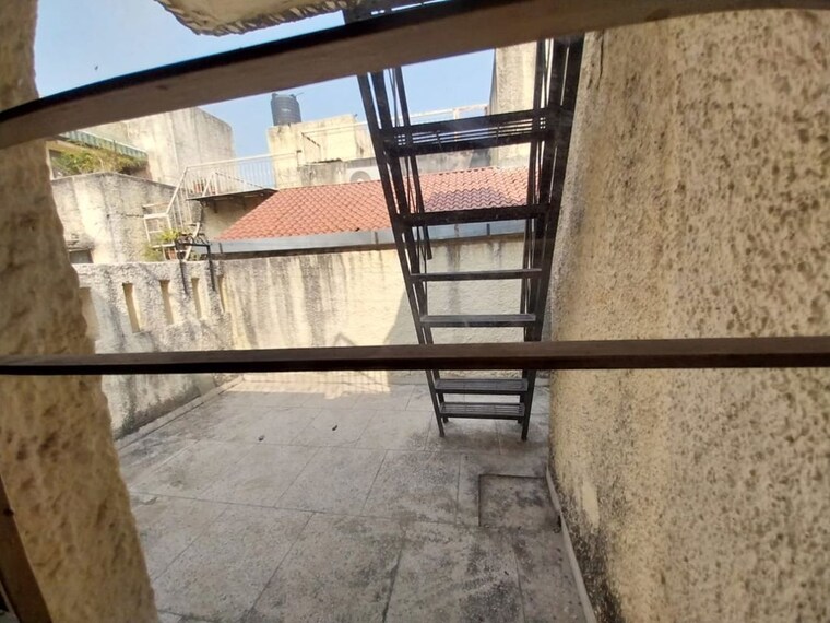 Balcony, sheikh sarai 3 Bedroom 2000 Sq.Ft. Independent House In Sheikh Sarai Delhi 10760924