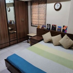Bedroom in 4 BHK Apartment at DLH Legacy, Juhu – for Sale
