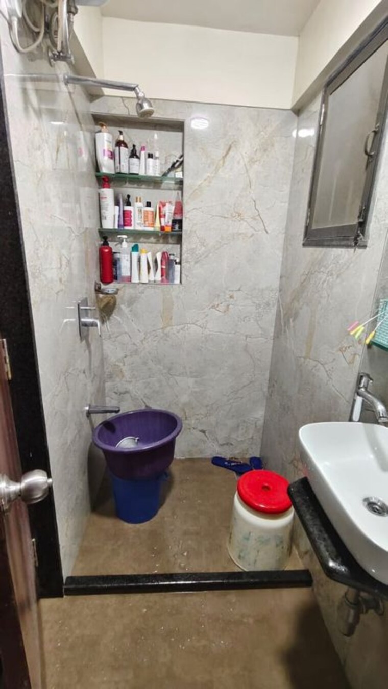 Bathroom, sangam-veda 2 Bedroom 617 Sq.Ft. Apartment In Andheri East Mumbai 10760897