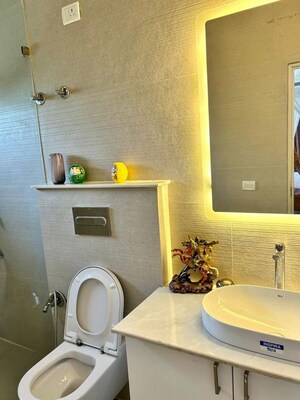 Bathroom in 3 BHK Apartment at Vatika City, Sector 49 – for Rent