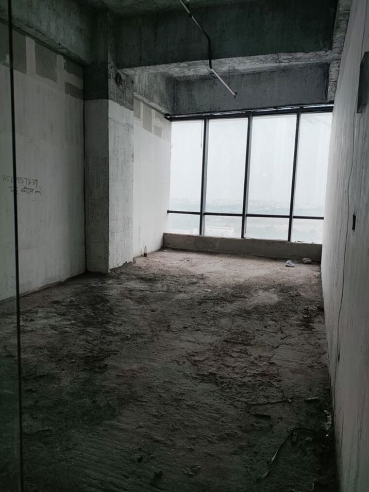 Room, urbtech-npx Commercial Office Space 250 Sq.Ft. In Sector 153 Noida 10760943