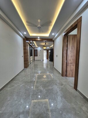Building Lobby in 3 BHK Builder Floor at Saket – for Rent