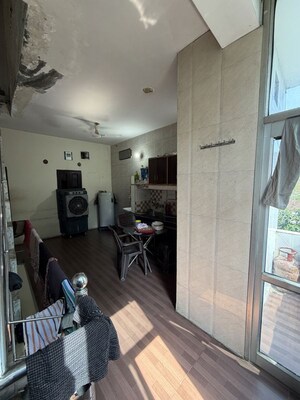 Living Room in 1 BHK Independent House at New Palam Vihar Phase 1 – for Sale