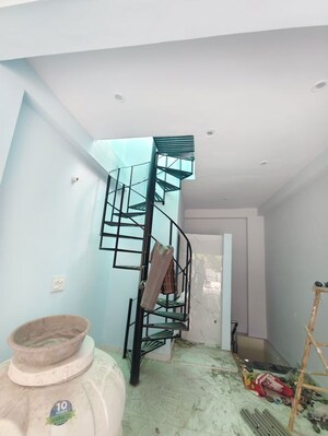 Staircase in  Shop at Engineers Colony – for Rent