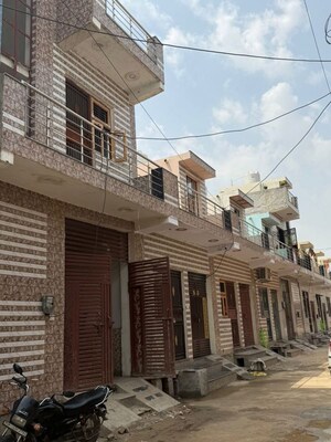 2 BHK Independent House For Sale in Chhapraula