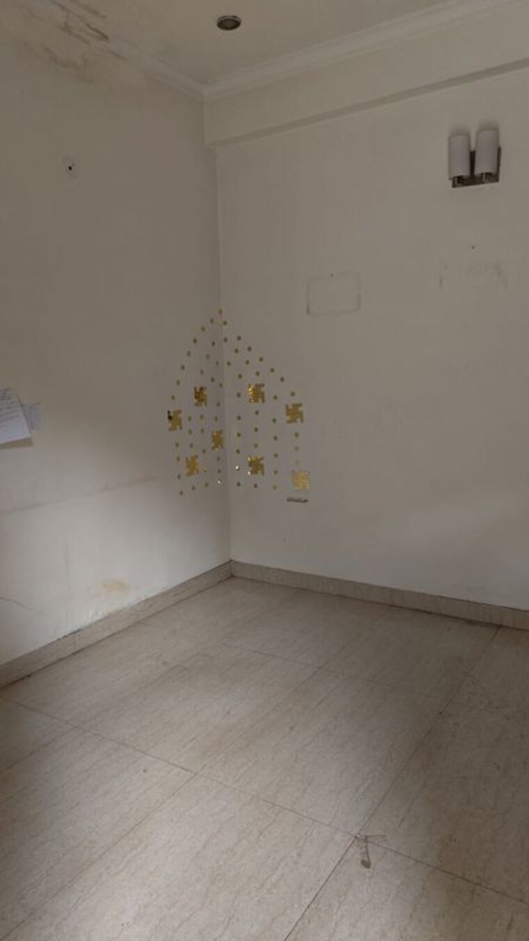 Room, unitech-uniworld-gardens-2 2 Bedroom 973 Sq.Ft. Apartment In Sector 47 Gurgaon 10761006