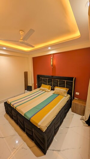 Bedroom in 2 BHK Builder Floor at Saket – for Rent