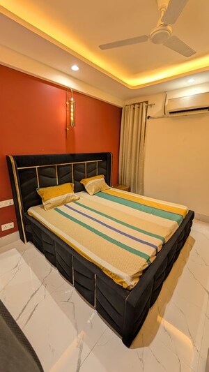 Bedroom in 2 BHK Builder Floor at Saket – for Rent