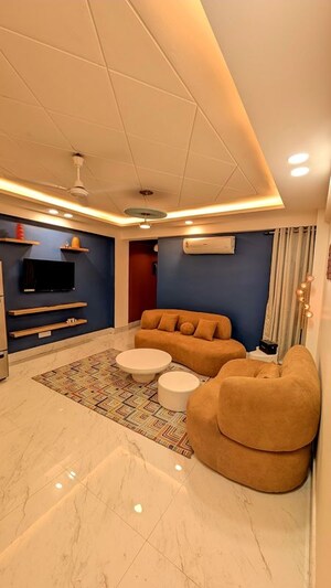 Team Area in 2 BHK Builder Floor at Saket – for Rent