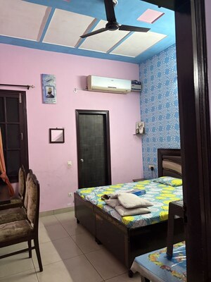 2 BHK Builder Floor For Rent in Pakhowal