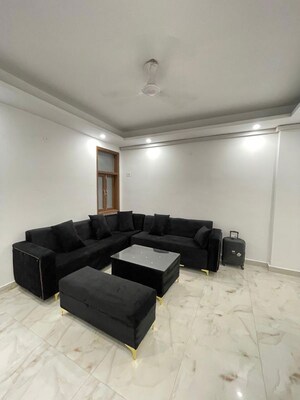 Living Room in 2 BHK Builder Floor at Saket – for Rent
