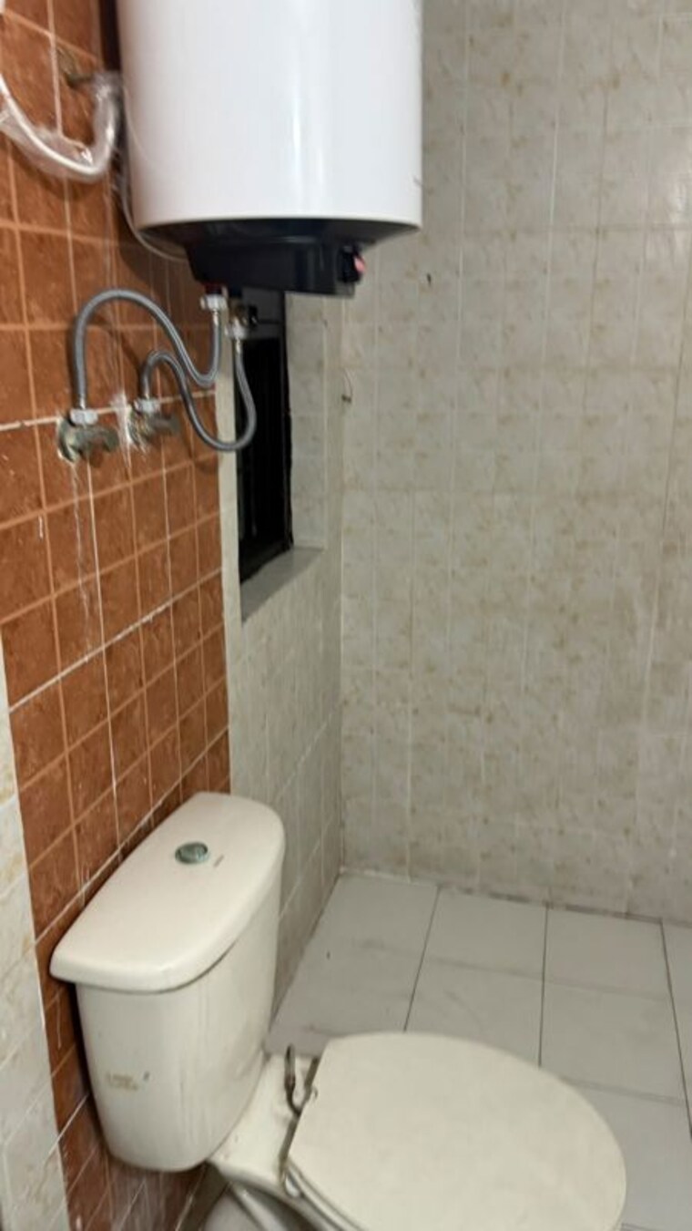 Bathroom, jaipurias-sunrise-greens-zirakpur 2 Bedroom 1288 Sq.Ft. Apartment In Vip Road Zirakpur 10761071