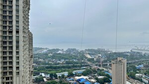 Plot Area in 4 BHK Apartment at Piramal Aranya, Byculla – for Rent
