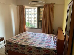 Bedroom in 2 BHK Apartment at Chembur – for Rent
