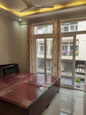 Room in 3 BHK Apartment at Shiva Enclave Zirakpur, Patiala Road – for Rent