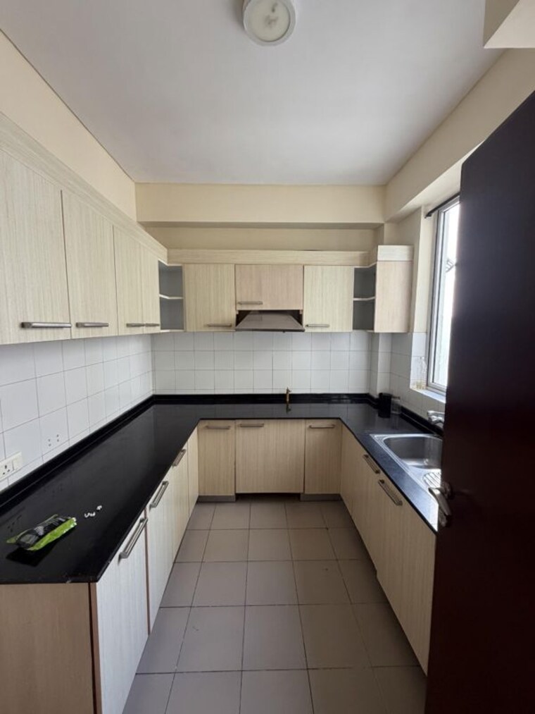 Kitchen, vatika-city 3 Bedroom 1603 Sq.Ft. Apartment In Sector 49 Gurgaon 10761059