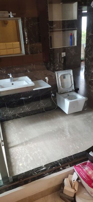 Attached Bathroom in 2 BHK Builder Floor at Vasant Vihar – for Rent